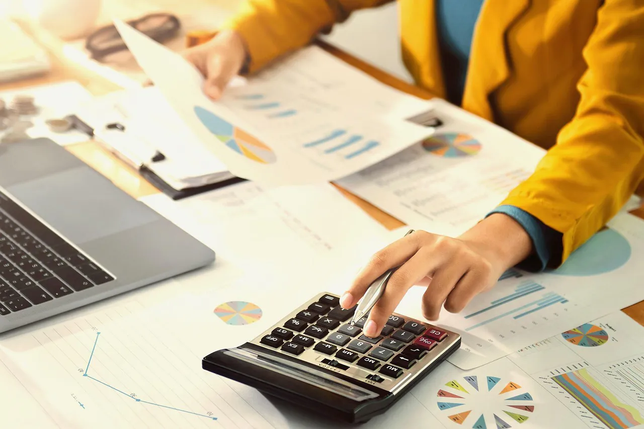 Laufende Finanzbuchführung & Office-Services